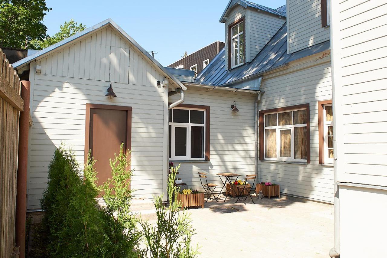 Greenhouse Apartments Jūrkalne Buitenkant foto